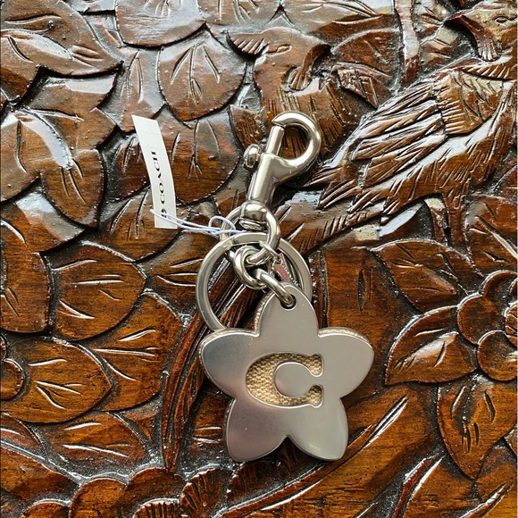 Coach key fob key chain ~ - Picture 2 of 3